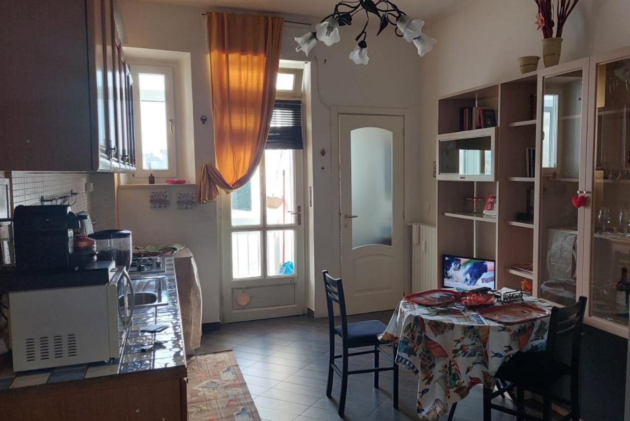 דירות טורינו Tania House, Metro Italia 61 מראה חיצוני תמונה